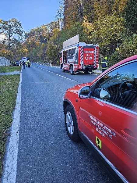 Verkehrsunfall auf der B94 – Eine verletzte Person in Villach (Bild 1)